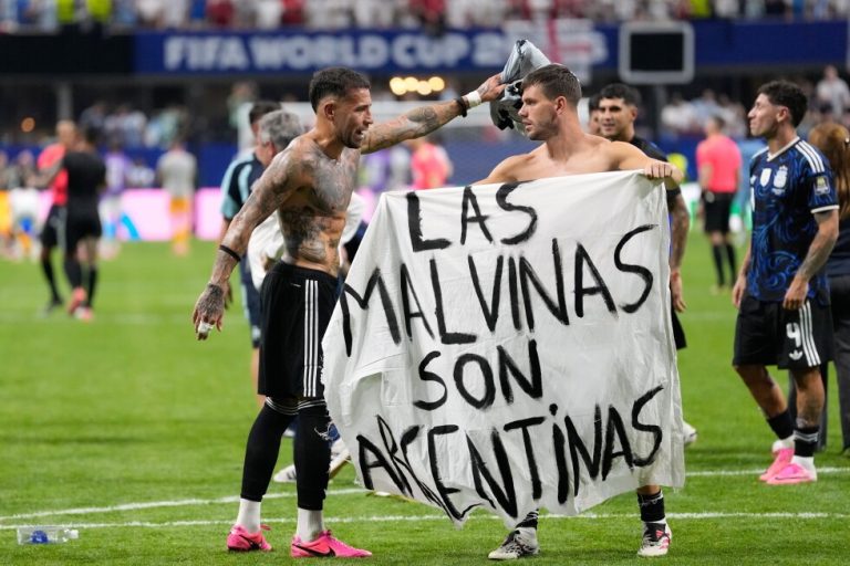 UK urges FIFA to investigate Argentina over Falklands banner at World Cup – AP News
